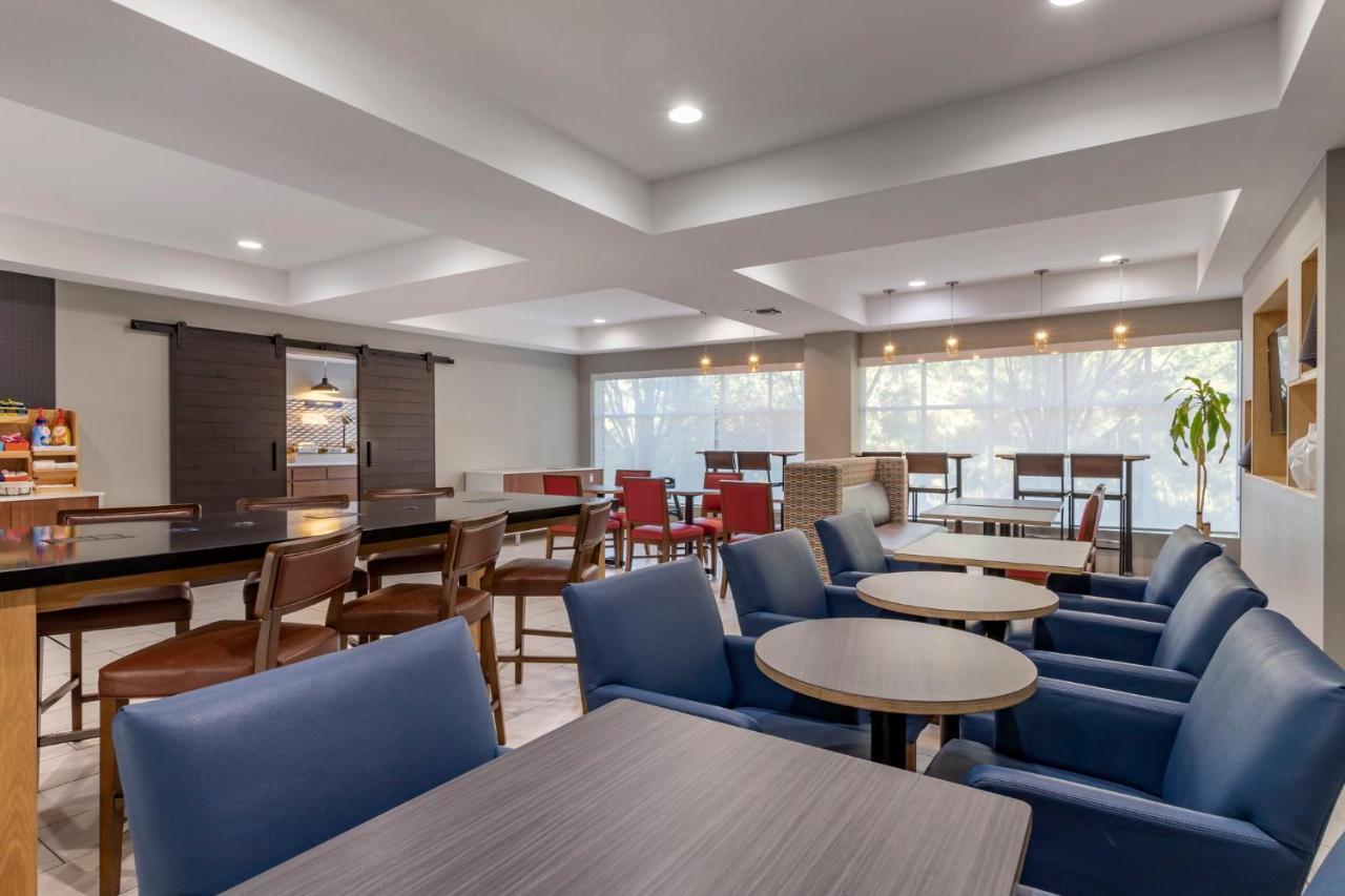 Holiday Inn Express Hotel And Suites Natchitoches By Ihg Shamard Heights Exterior photo