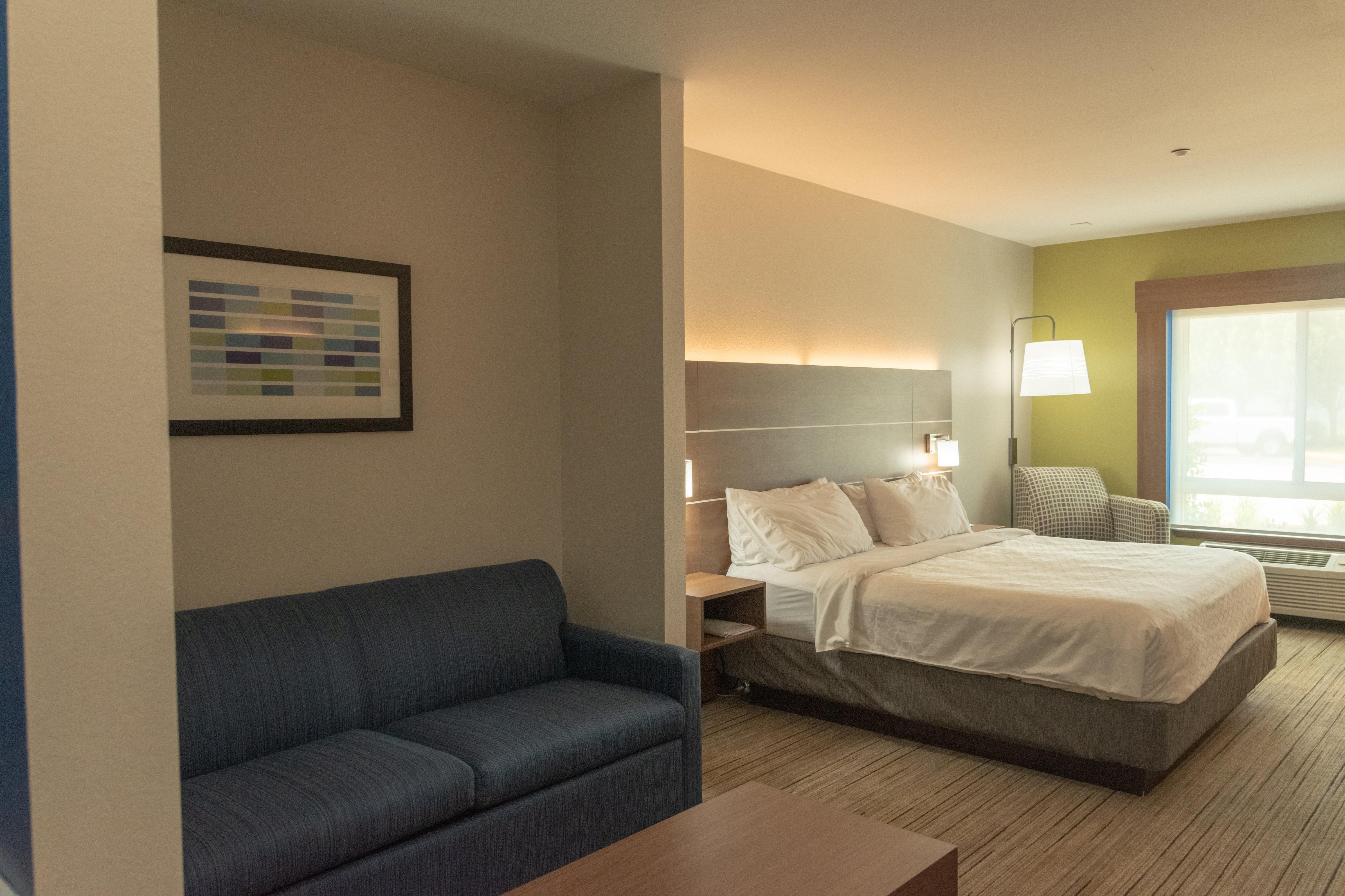 Holiday Inn Express Hotel And Suites Natchitoches By Ihg Shamard Heights Exterior photo