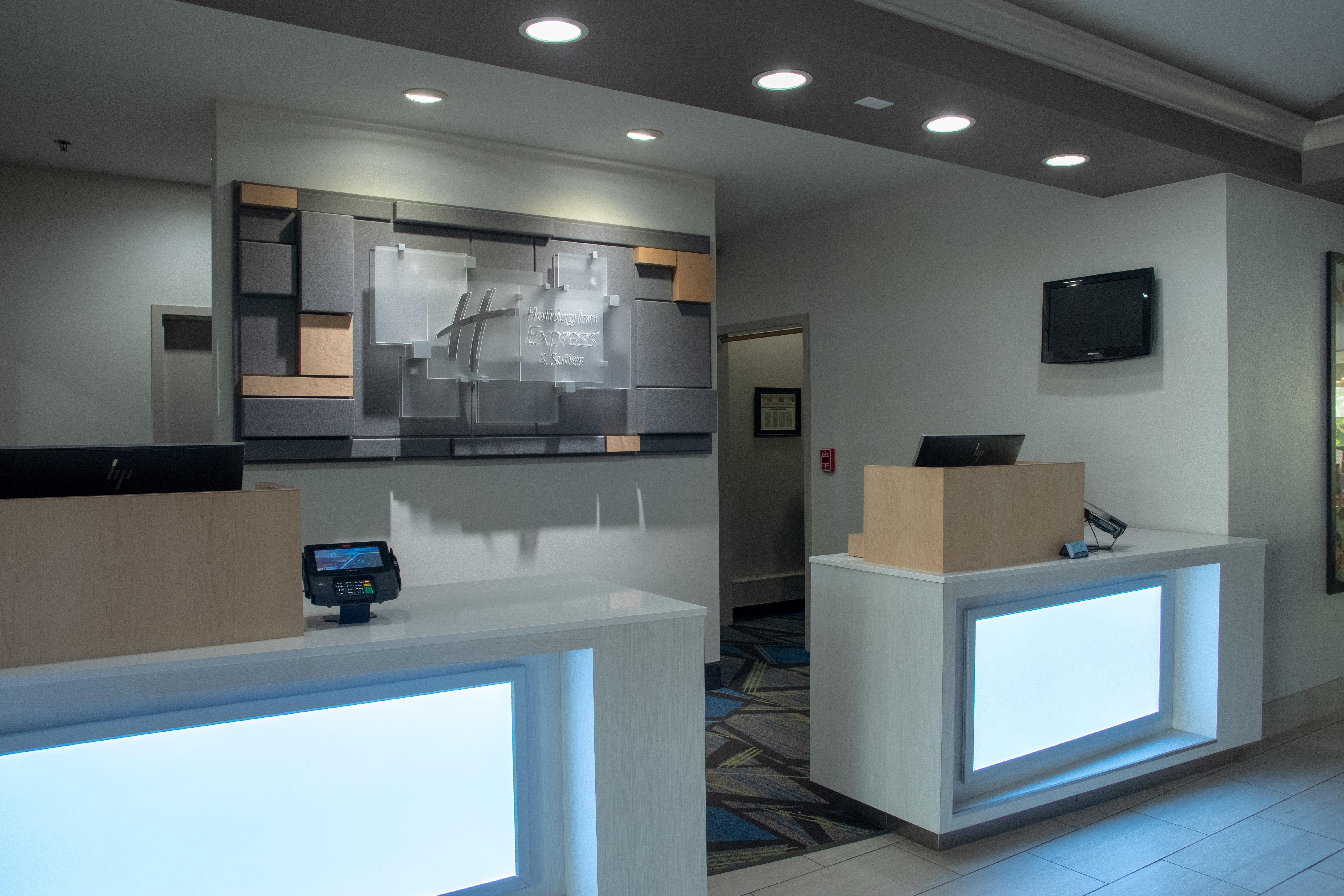 Holiday Inn Express Hotel And Suites Natchitoches By Ihg Shamard Heights Exterior photo